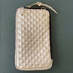 Bandolier Sheila Pyramid Embossed Expanded Pouch